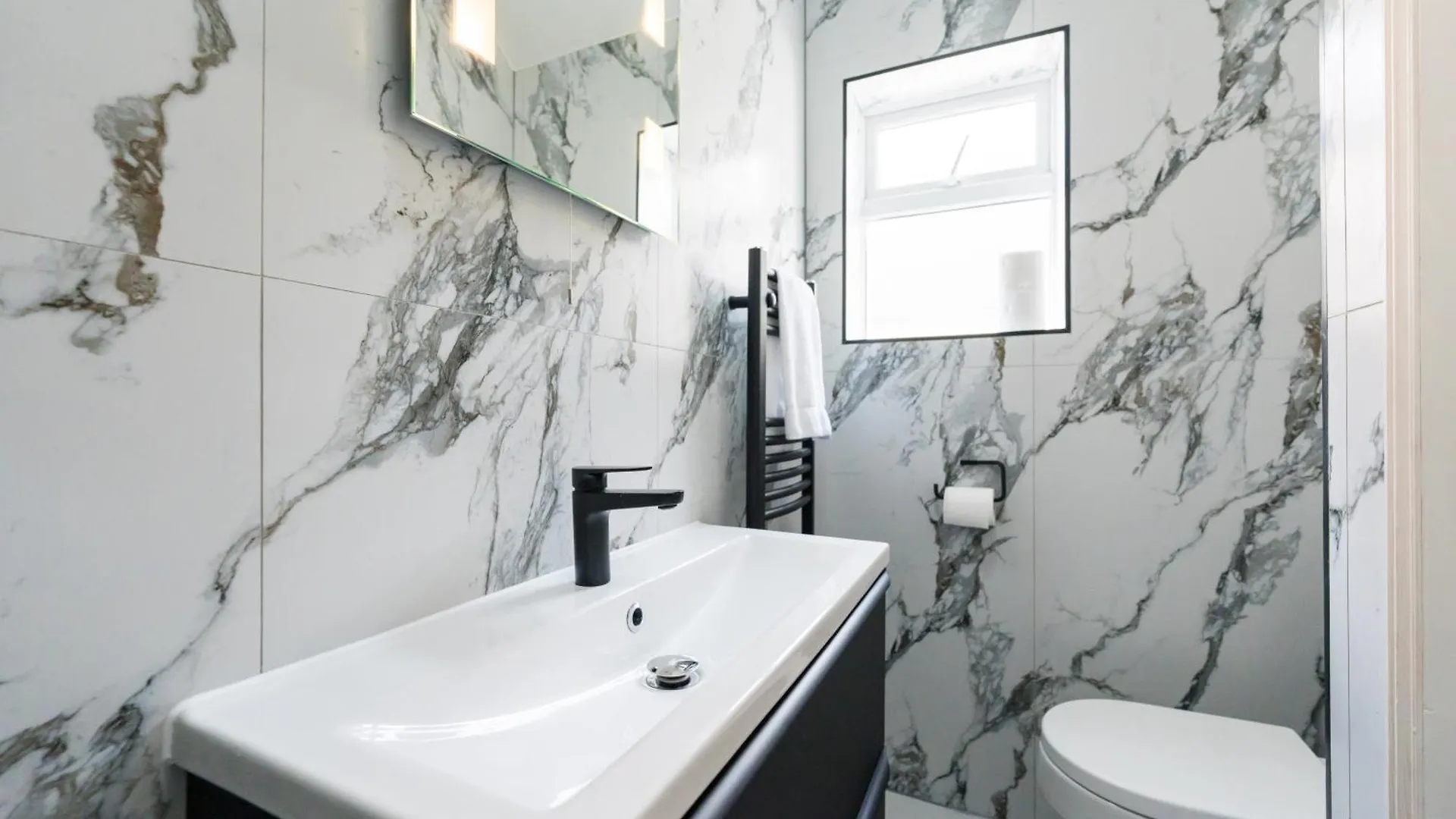 Ty Ayla Premier Apartments - Roath Park Cardiff